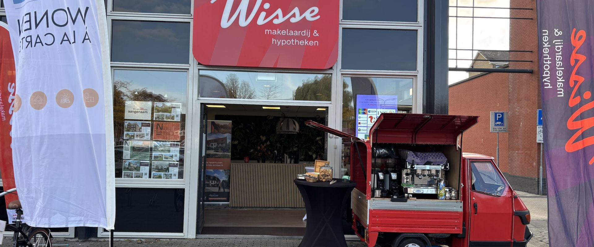 Start verkoop unieke herenhuizen Hendrik-Ido-Ambacht