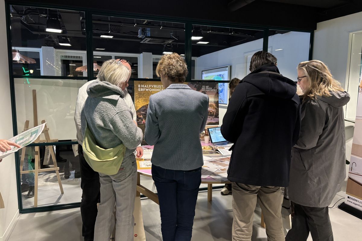 Succesvolle start verkoop Het Prijsse Achtererf