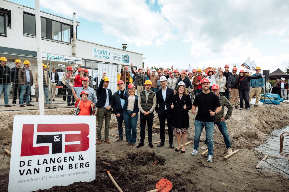 Feestelijke Start bouw Beukenhof Waddinxveen