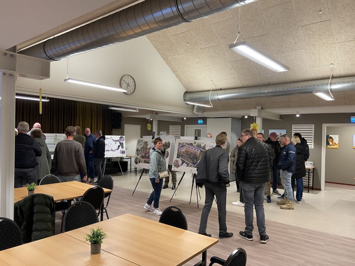 Drukbezochte informatieavond De Schalm in Nieuw-Amsterdam