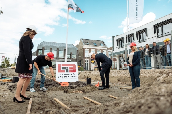 Feestelijke Start bouw Beukenhof Waddinxveen : Feestelijke Start bouw Beukenhof Waddinxveen