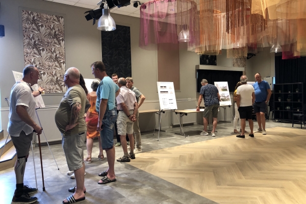 Positieve reacties op plannen Hof van OLVOO : Informatieavond Hof van OLVOO goed bezocht