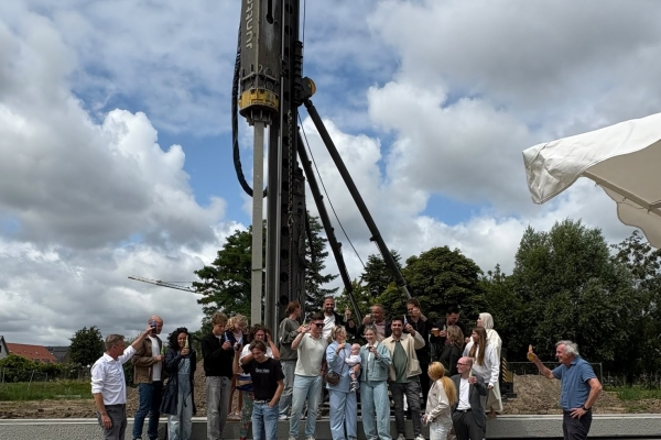 Eerste paal Het Erfgoed : Eerste paal Het Erfgoed
